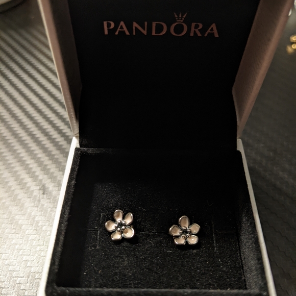 Pandora Silver Flower Stud Earrings 